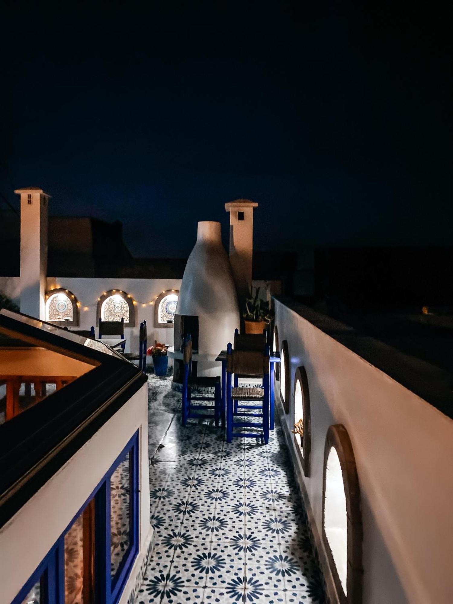Riad Al Manara Эс-Сувейра Экстерьер фото